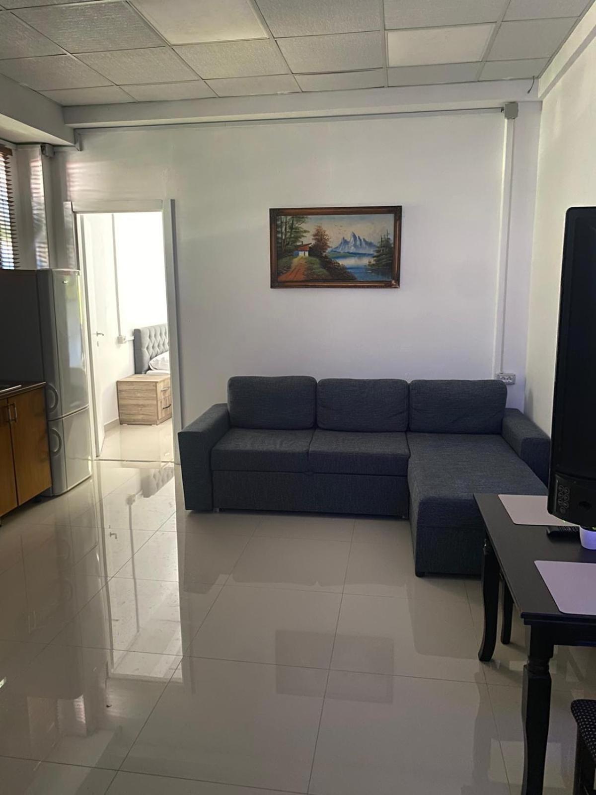 Amma Apartment 2 In Tirana Exterior photo